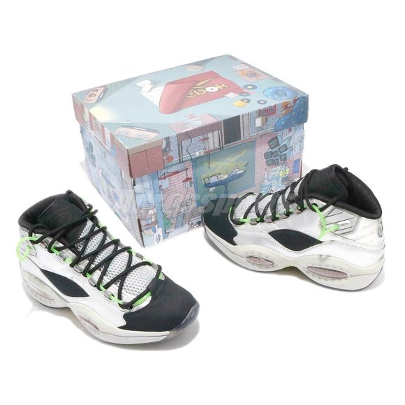 NEW Reebok Question Minions Gru's Lab FW7548 Silver Black Multiple Sizes - Picture 1 of 11